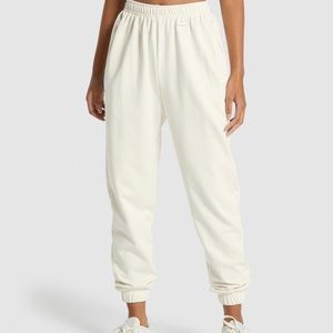 NWT Whitney Simmons x Gymshark Oversized Joggers